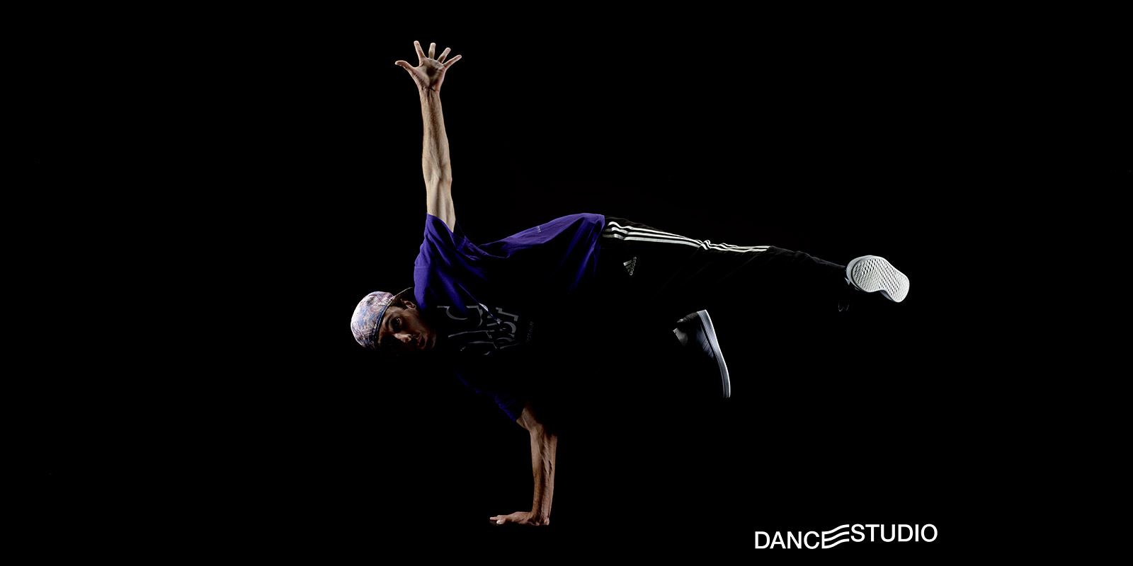 Dance Studio 2020